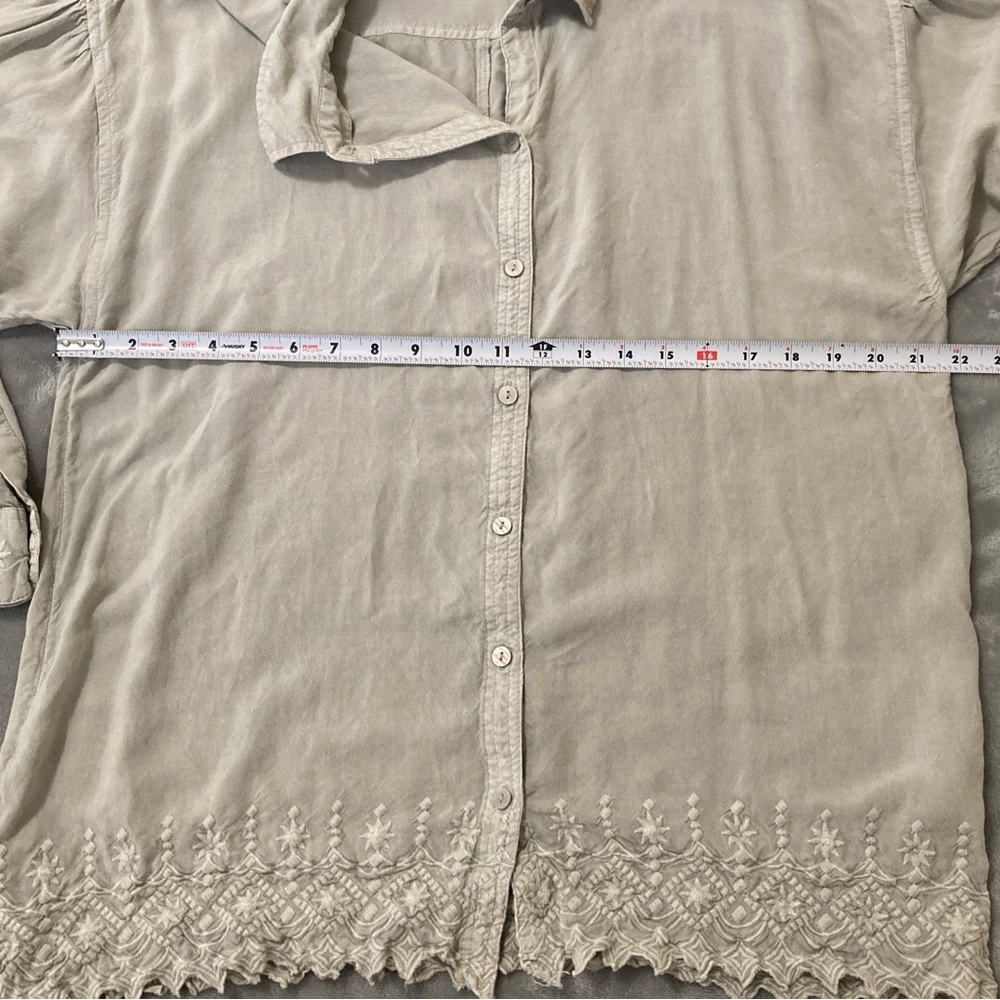 Solitaire Women’s blouse Elegant Gray embroidered  1x - Picture 11 of 16